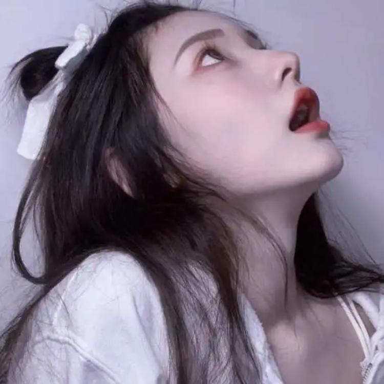 守冈博 - 游戏直播实时在线观看 - 小程序直播